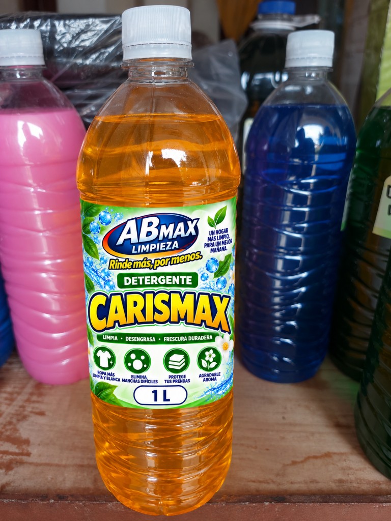 Detergente Carismax 1L