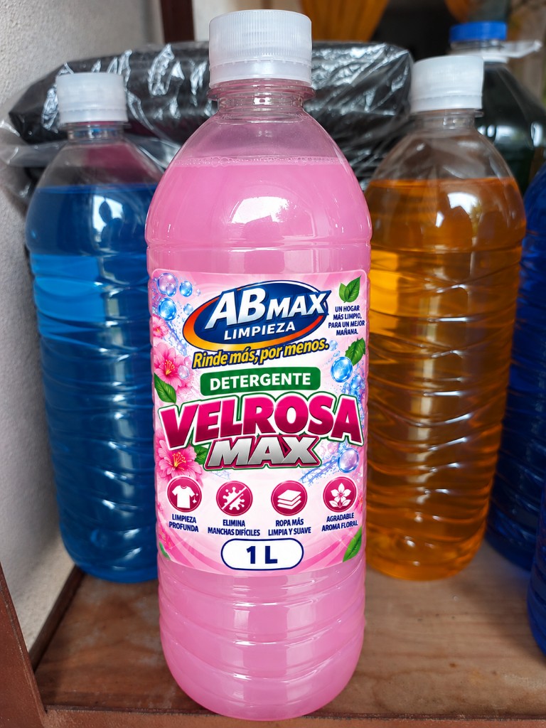 Detergente Velrosa Max 1L