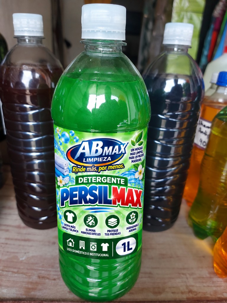 Detergente Persil Max 1L