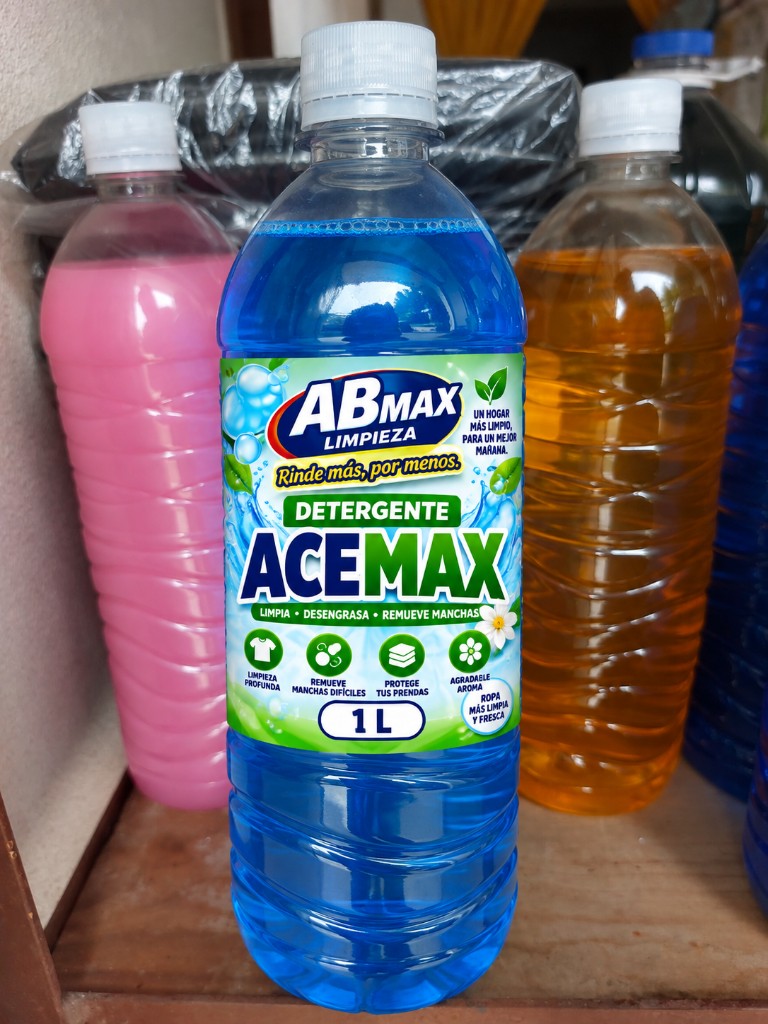 Detergente Acemax 1L