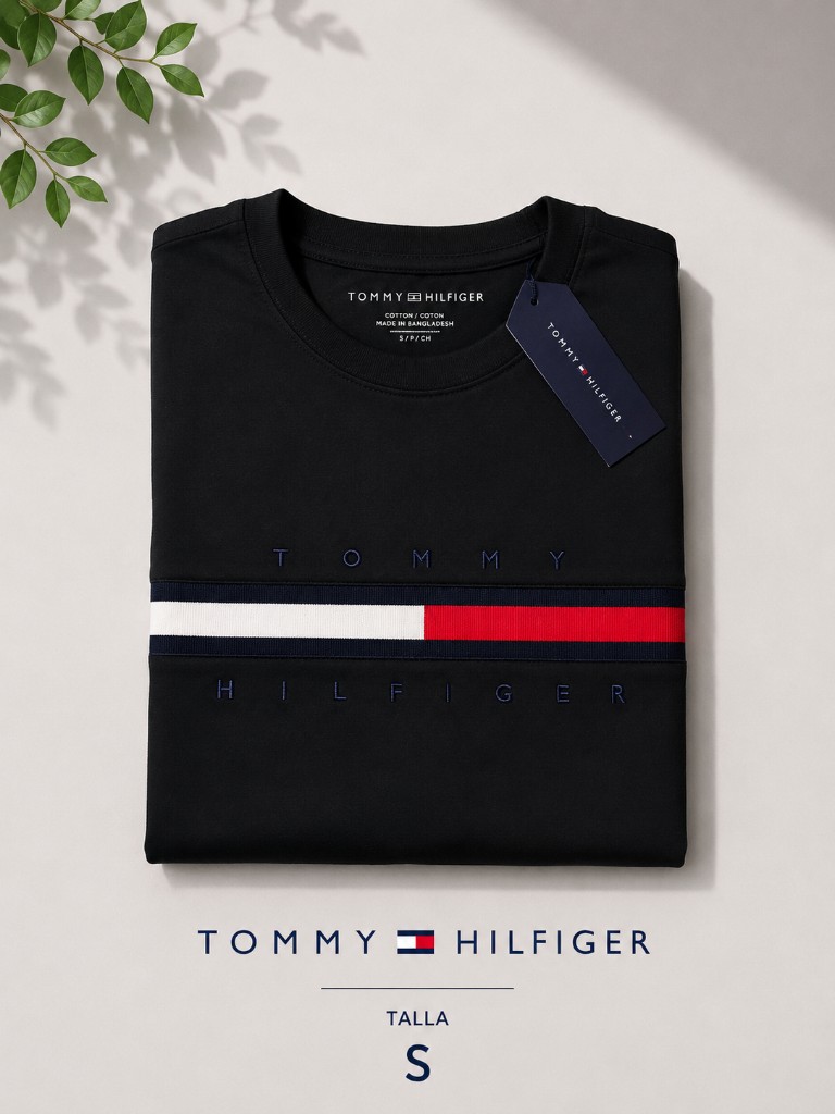 Camiseta negra, talla S