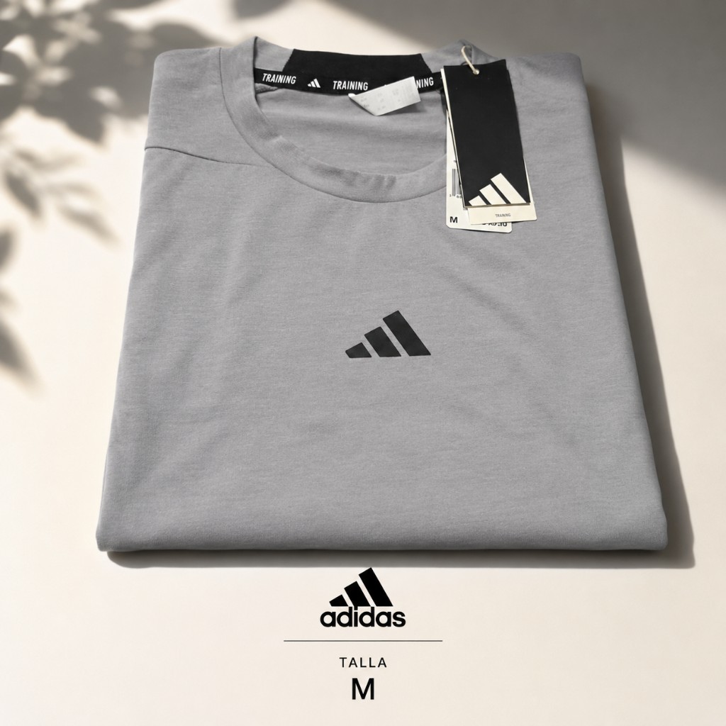 Camiseta adidas gris ,talla M