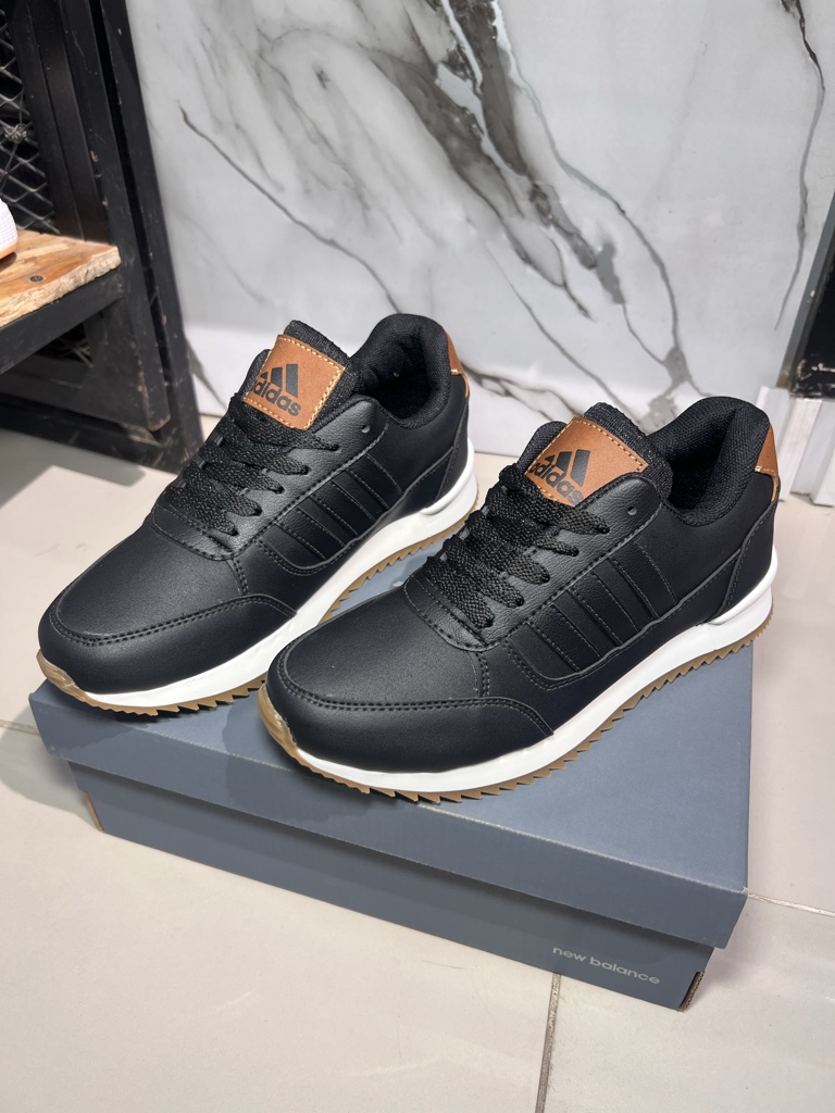 ZAPATO CASUAL ADIDAS NEGRA