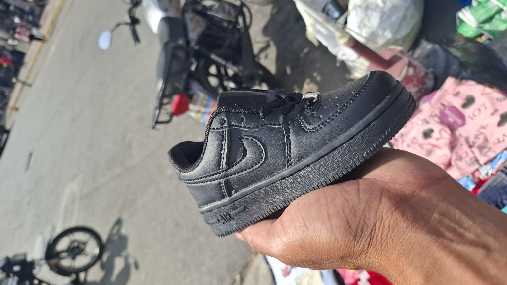 Force one negro