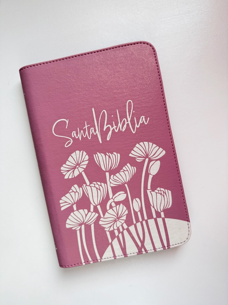 Santa Biblia rosa misionera