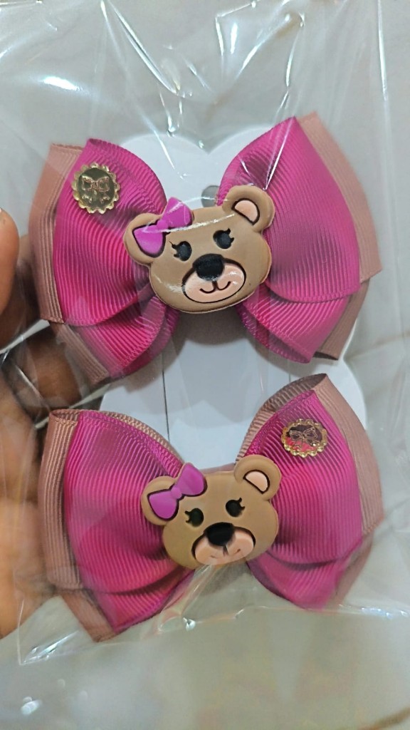Laço rosa com urso