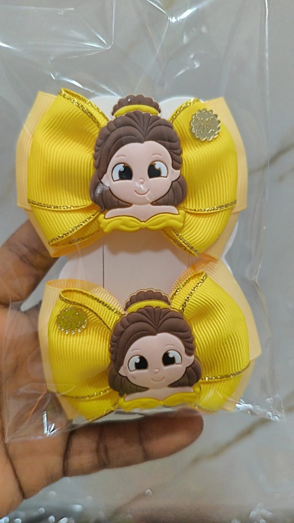 Laço amarelo Bela e fera na xuxinha