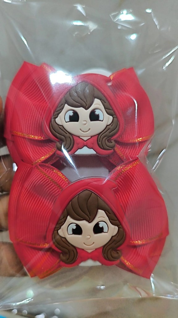 Laço vermelho (chapeuzinho vermelho) com presilha