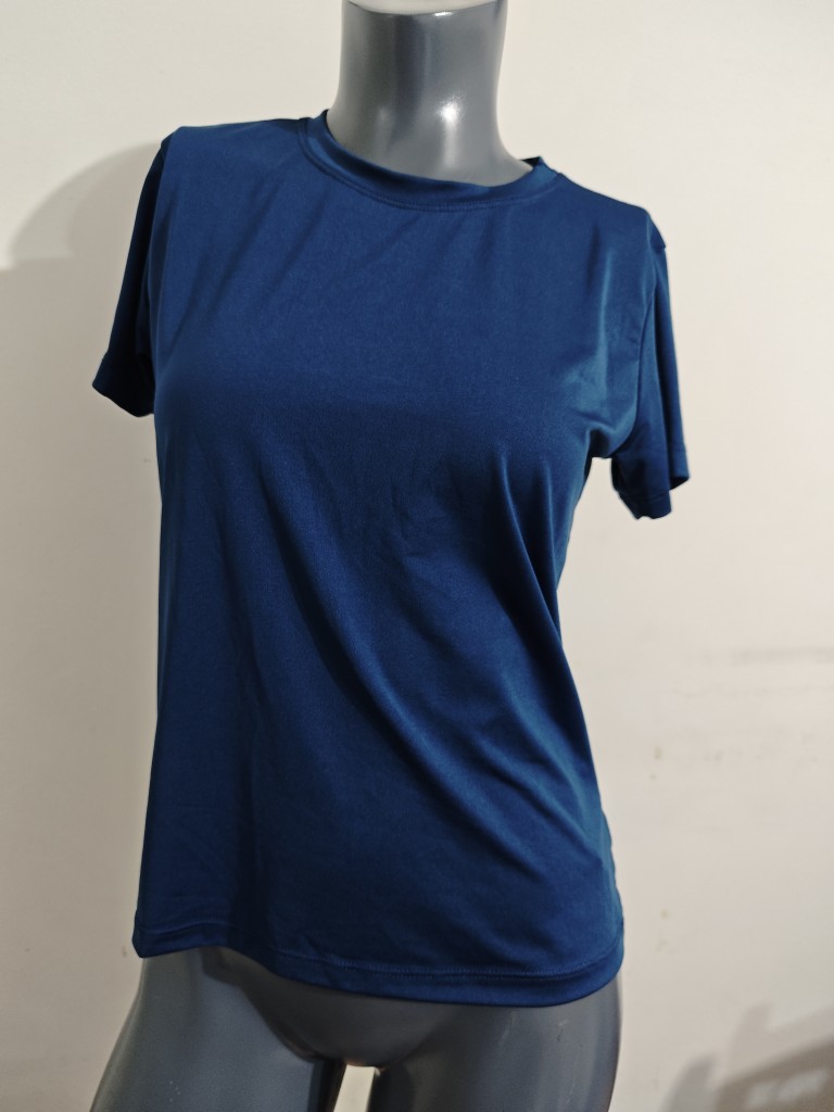 Remera básica dry azul XL
