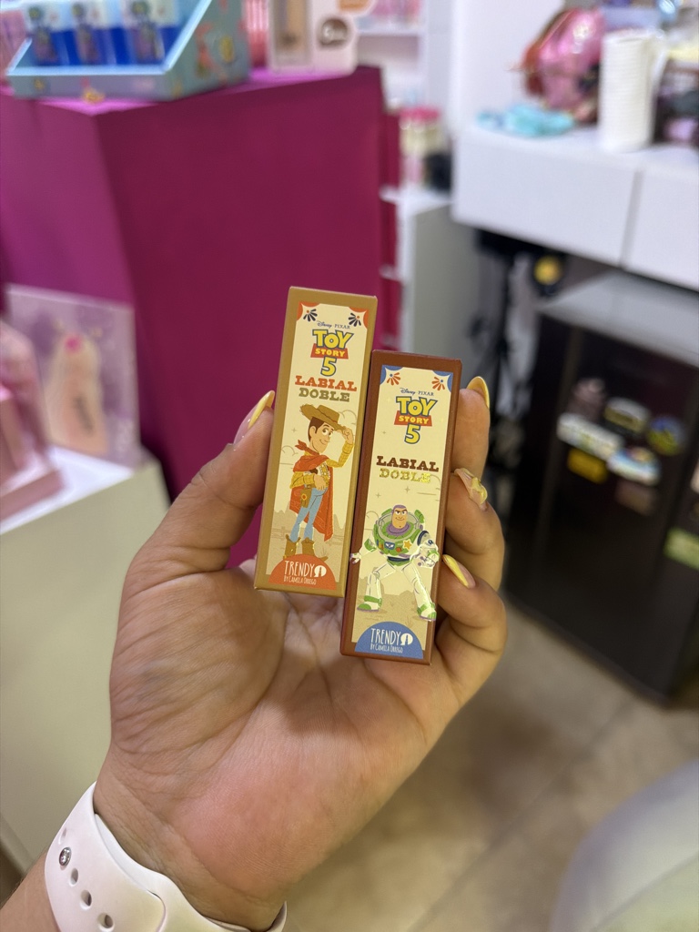 Labial doble vaquero toy story trendy