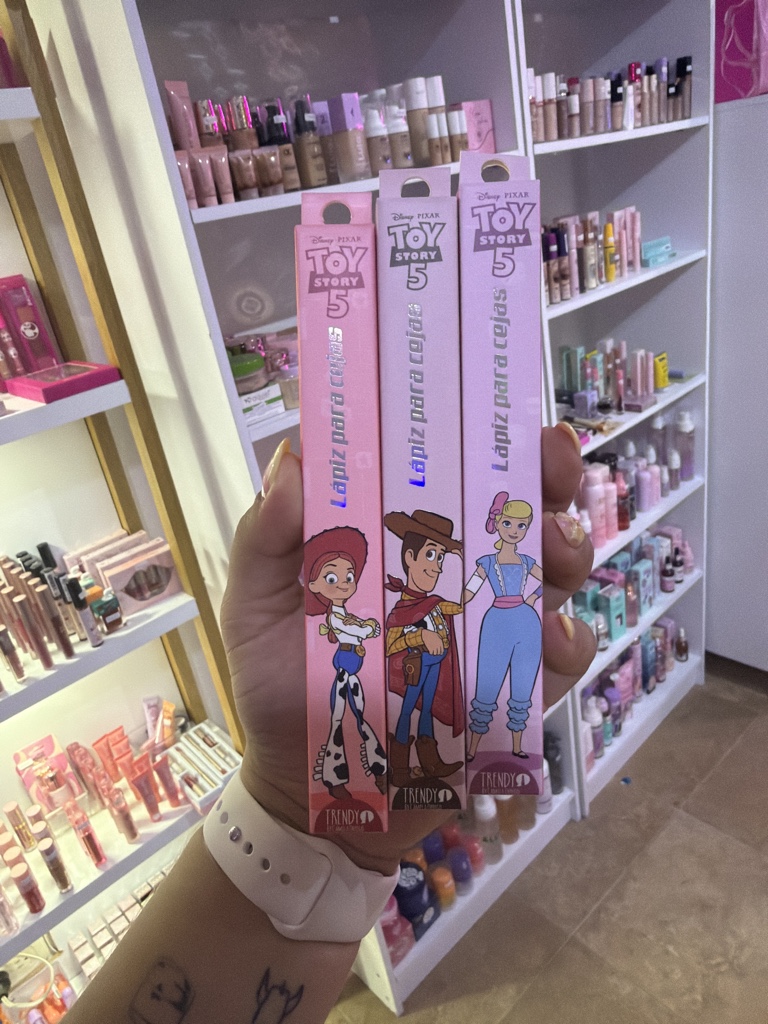 Lápiz ojos y cejas toy story