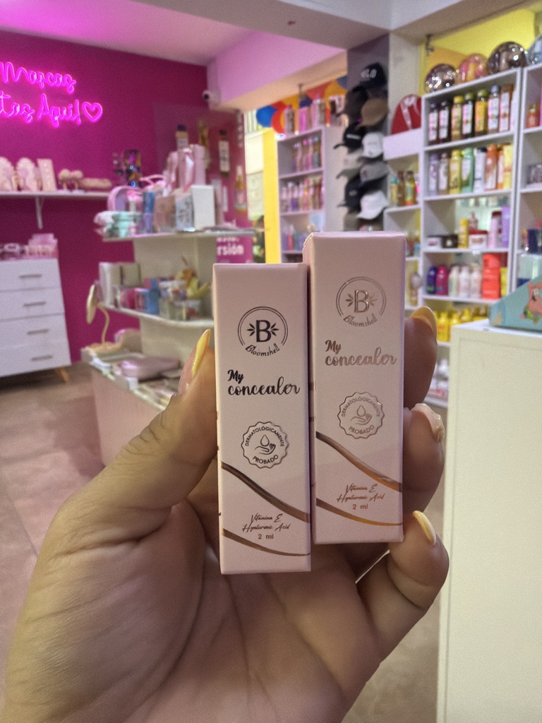 Mini corrector bloomshell