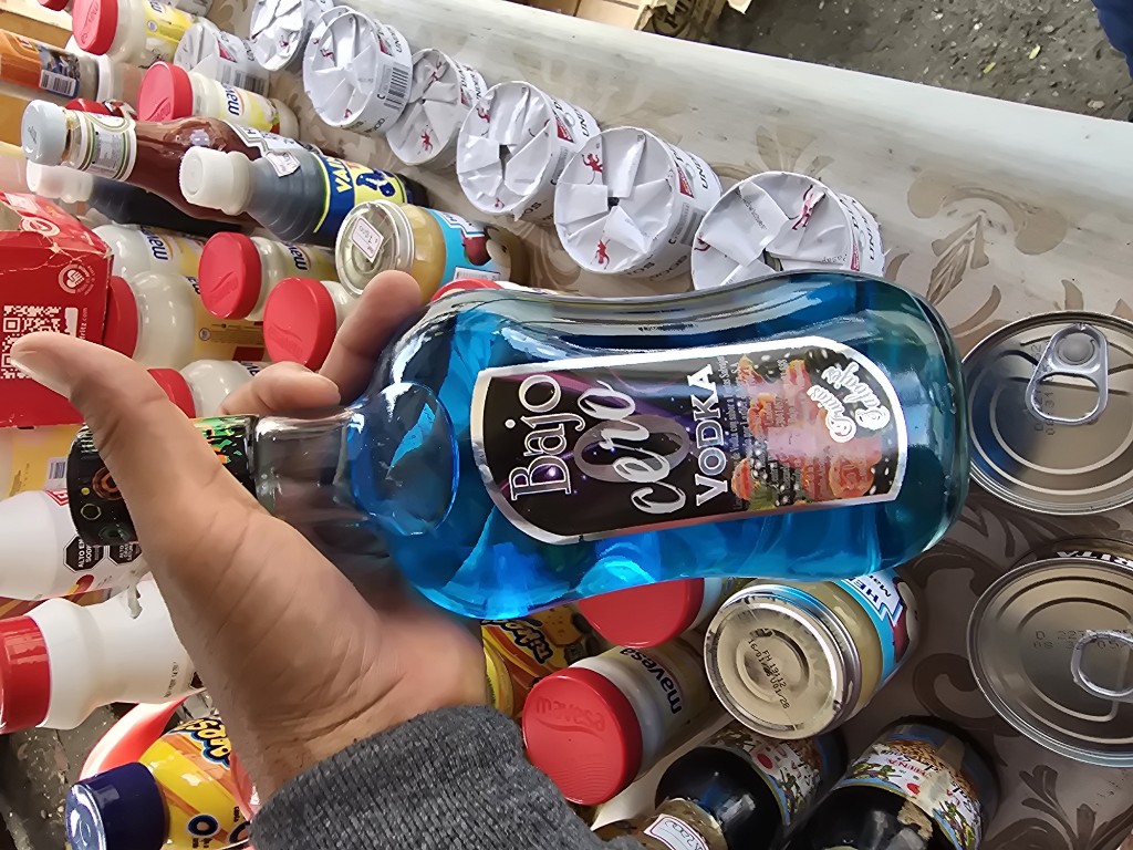 Bajo Cero Vodka azul