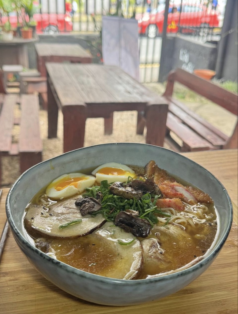 Ake Sopa Ramen
