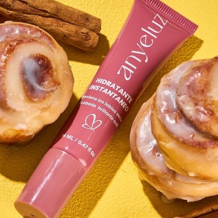HIDRATANTE INSTANTÁNEO. Tono 4 Cinnamon Roll