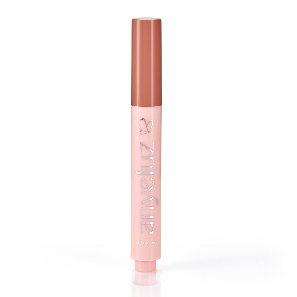 BRILLO LABIAL EN BARRA CLICK. TONO 01.