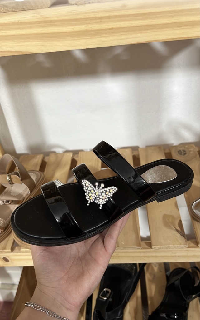 SANDALIA NEGRA