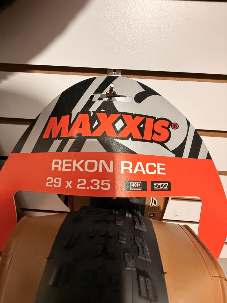Maxxis Rekon race 29x2.35 TR