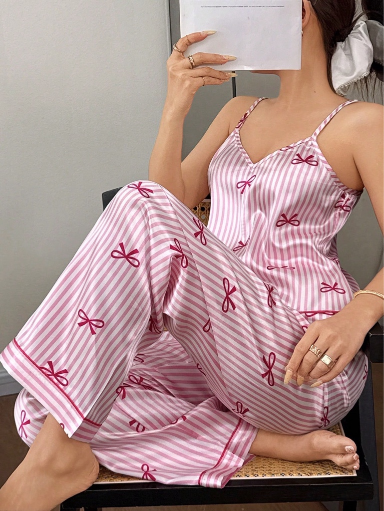 Pijama rosa rayas lazo