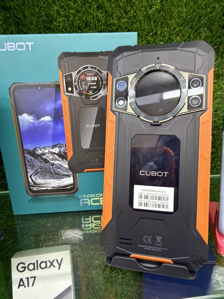 Cubot 128+10 tranforme Ace2