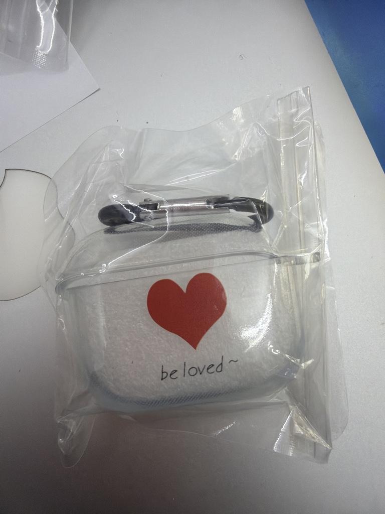 Cover AirPods 2 pro corazón
