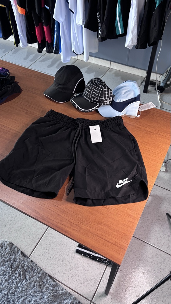 SHORTS BÁSICO