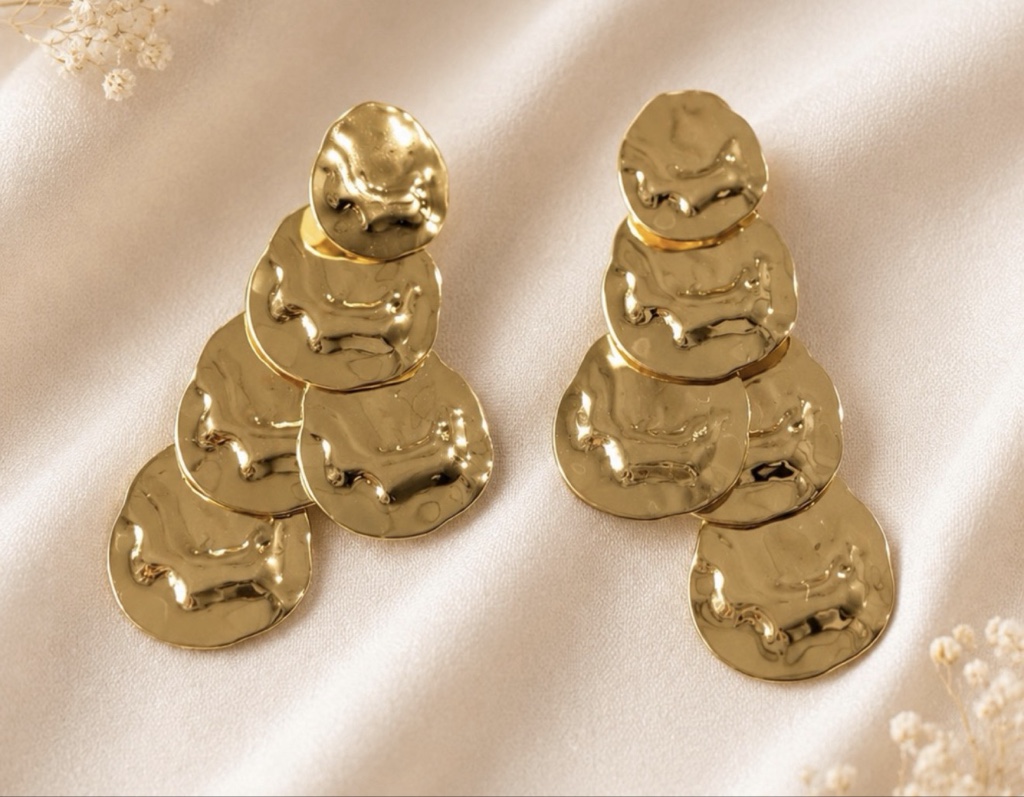 Aretes dorados