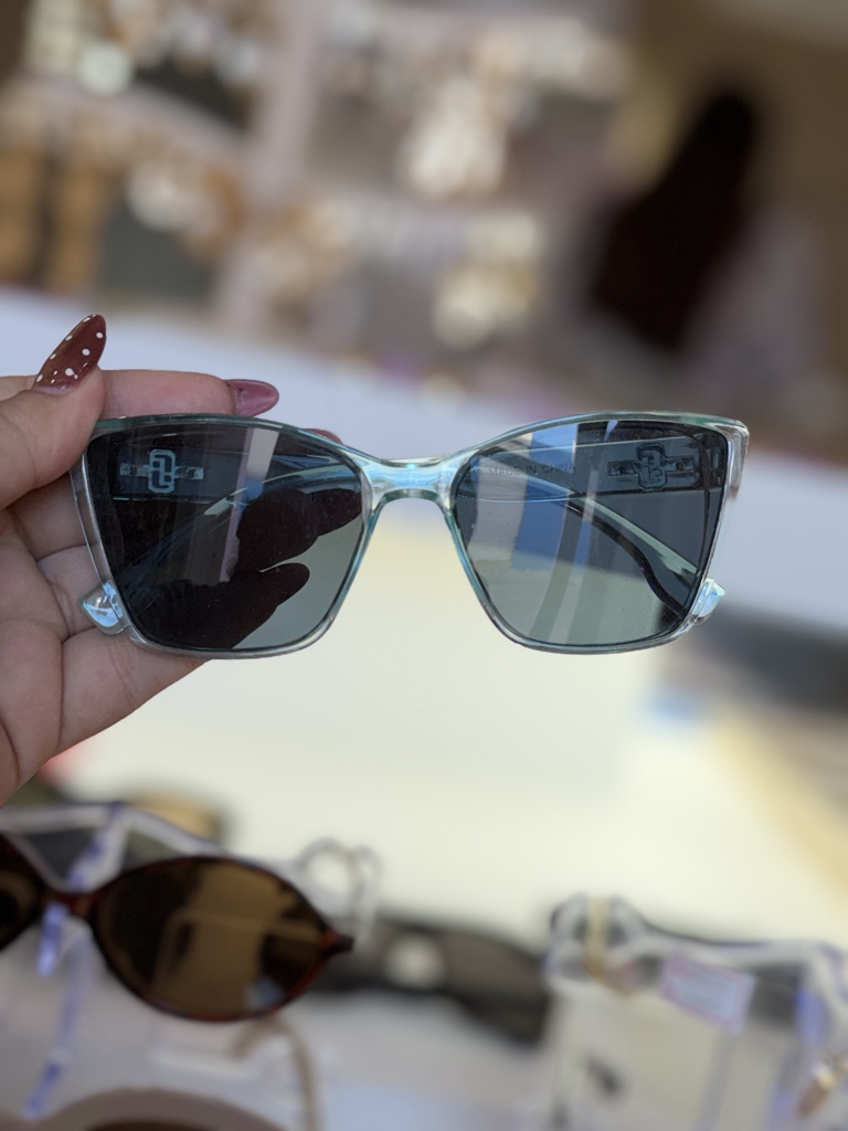 Gafas azules oscuras para niñas