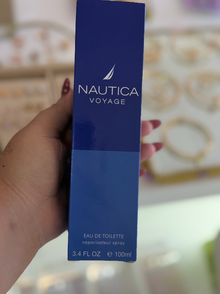Nautica Voyage azul 100ml
