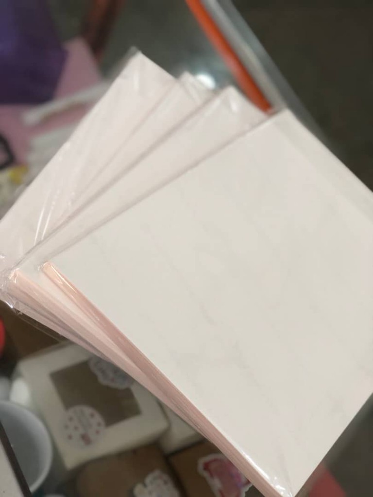 RESMA DE PAPEL DE SUBLIMACIÓN