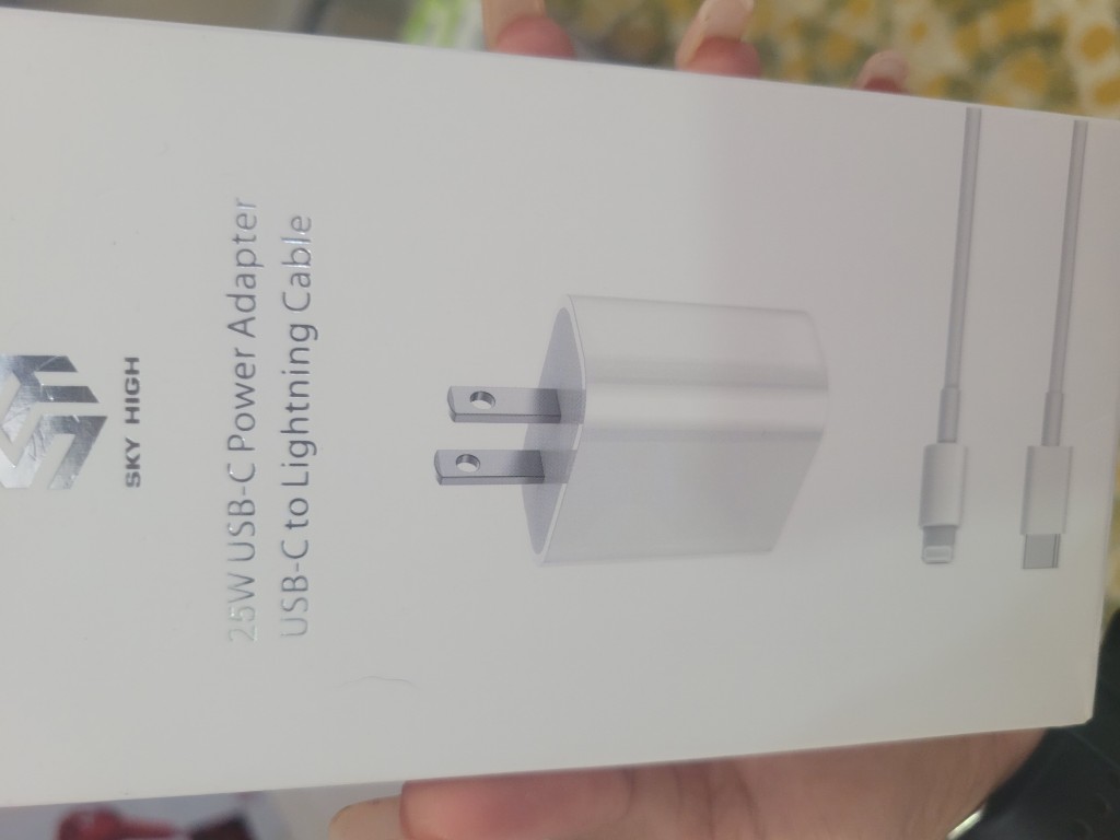 SKY HIGH USB-C blanco