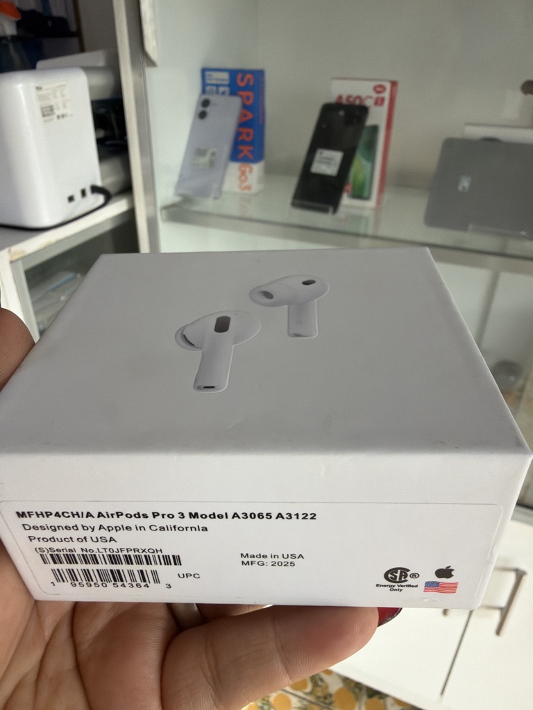 AirPods Pro 3 model