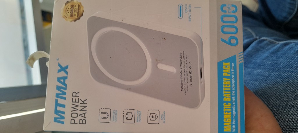 MTMAX power bank magnetica blanca 6000mAh