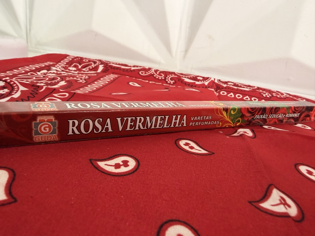 Rosa Vermelha Incenso