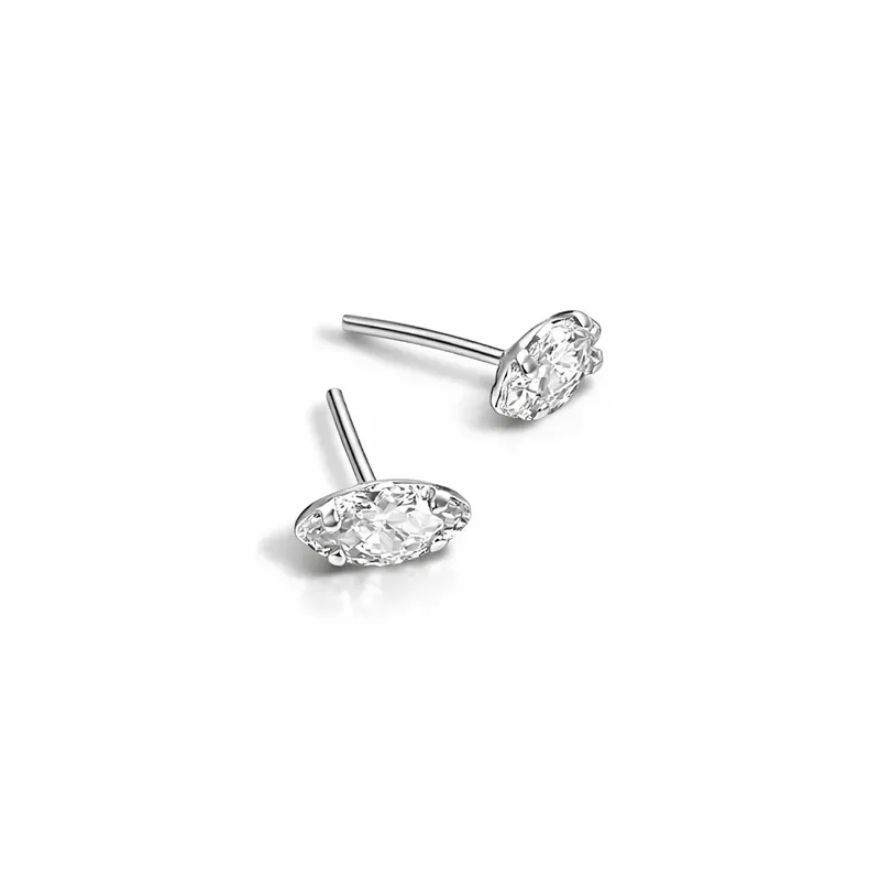 RG822 - BRINCO ZIRC NAVETE 4X8MM