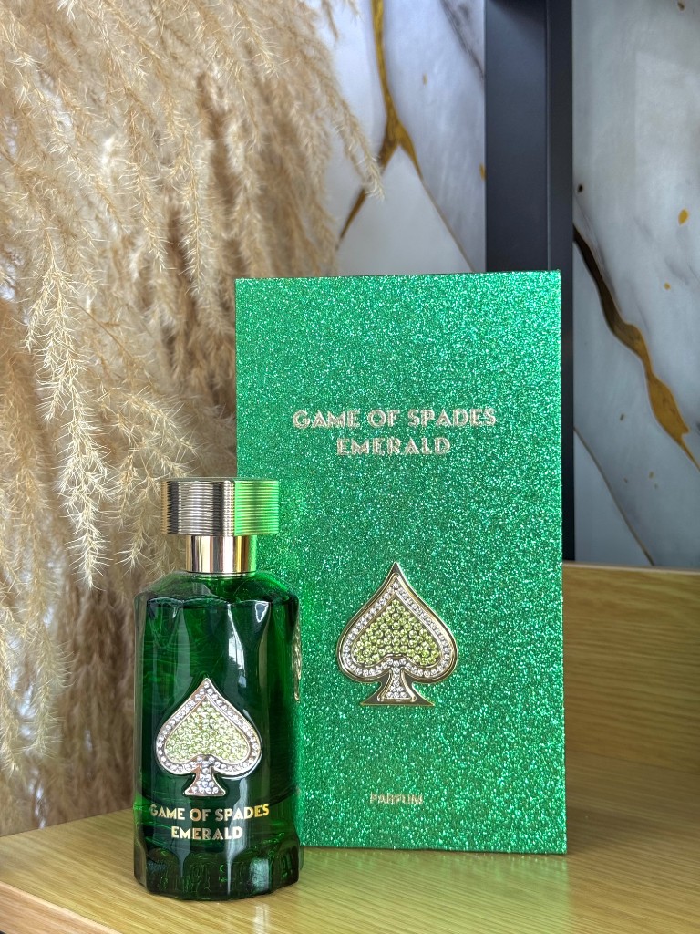 Game of Spades Emerald
