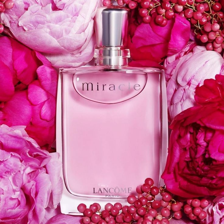 Lancôme Miracle rosa perfume