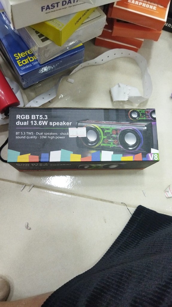 RGB BT5.3 parlante negro