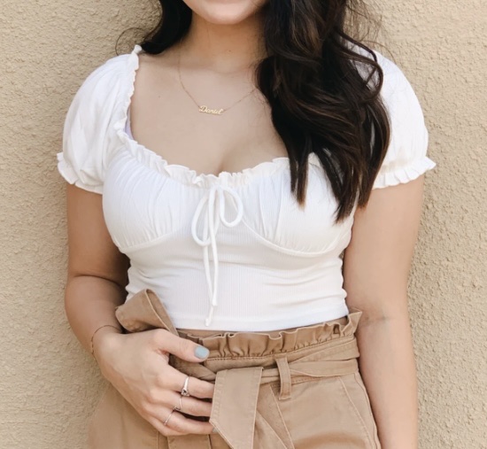 Blusa blanca escote tipo top
