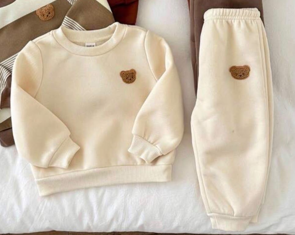 Conjunto crema oso
