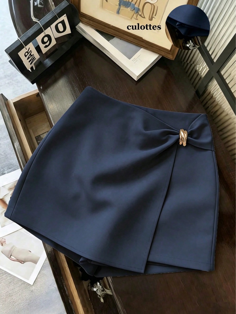Short falda azul marino