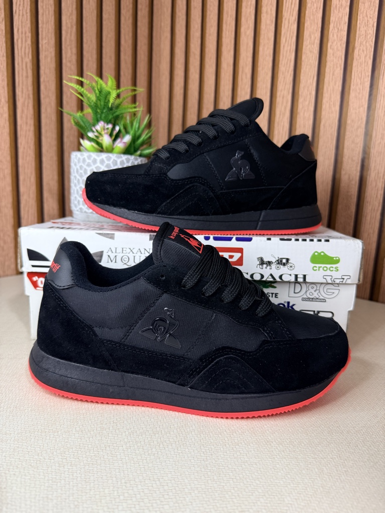 Le Coq Negra S. Roja 0025