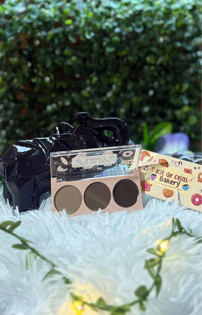 Kit cejas Bakery trendy