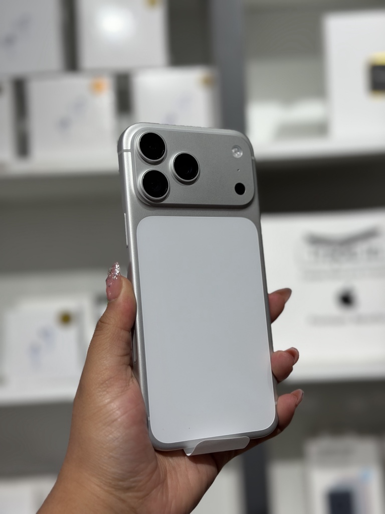 IPHONE 17 PRO MAX PLATA 256 Gb