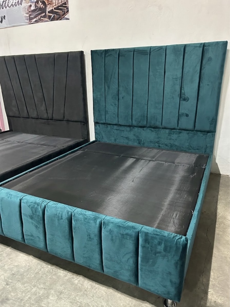 CAMA QUEEN