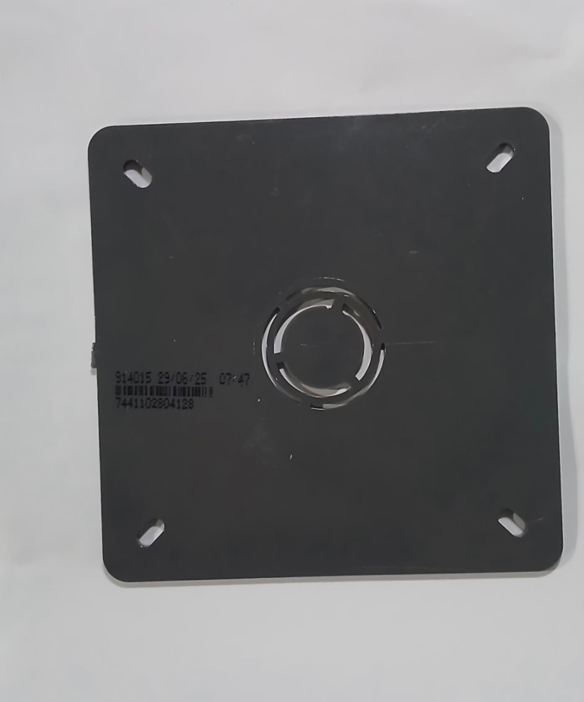 TAPADERA PLASTICA CUADRADA 4X4