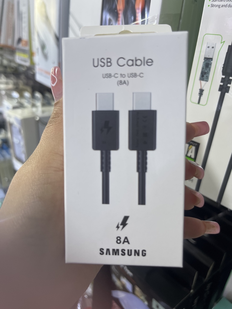 cable USB-C negro 8A