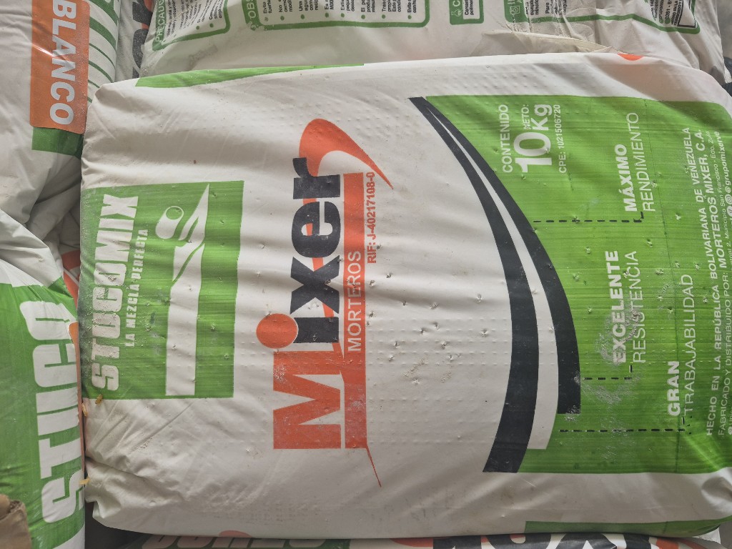 Estuco mixer blanco