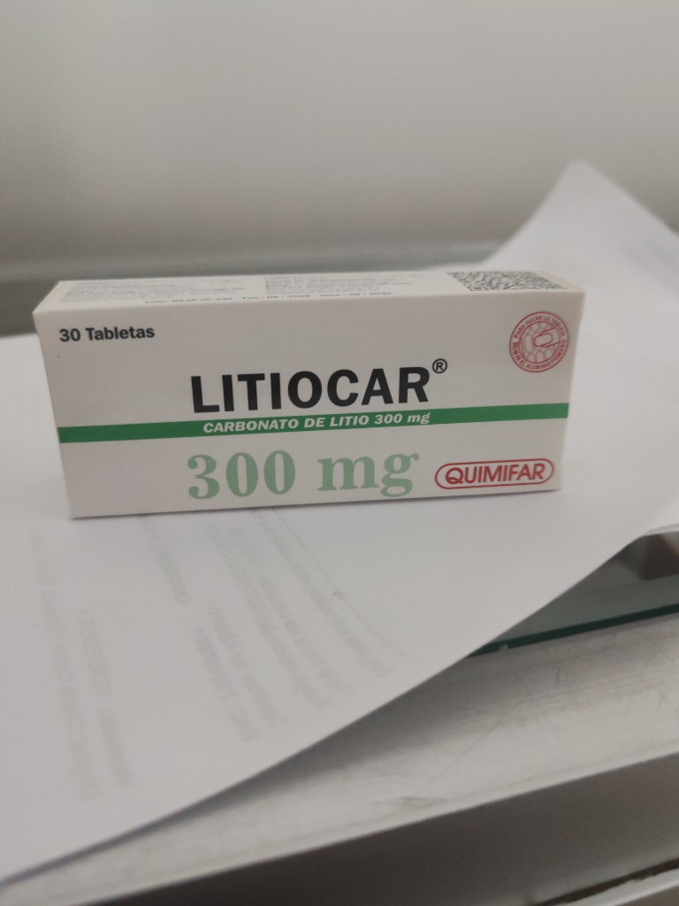 ARSENAL.  LITIOCAR  CARBONATO DE LITIO 300MG.  QUIMIFAR