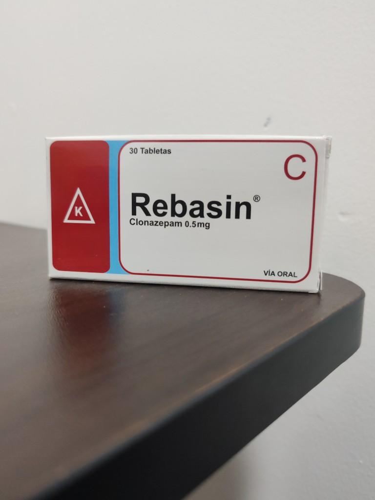 ARSE- REBASIN 0.5MG. CLONAZEPAM 0.5MG. CAJA DE 30 TABLETAS. KARNEL